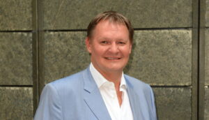 Secrets of Success – Eventmanager Sören Bauer wird Verleger