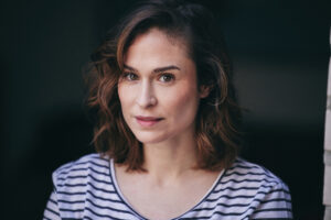 Von der Schauspielerin zur Professorin – Lea Marlen Woitack lehrt Schauspiel an der Hochschule Macromedia