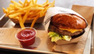 Veganismus: Von einer Nische zu einer Mega-Bewegung, die die Auswirkungen der Tierhaltung reduziert