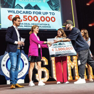 Auszeichnung als Startup des Jahres – heynannyly gewinnt 2,5 Mio. Euro Media-Deal