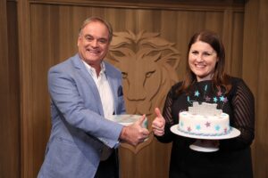 Clever Cakes: Wunderschöne Torten im Handumdrehen