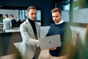 Warum Fachkräfte in der Logistik aktuell mehr denn je benötigt werden