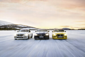 AMG Winter Experience: Exklusive Schnee- und Eis-Fahrtrainings in Schweden und Österreich