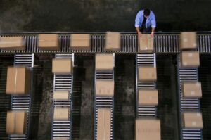 Höheres Paketaufkommen bewältigen trotz Fachkräftemangel