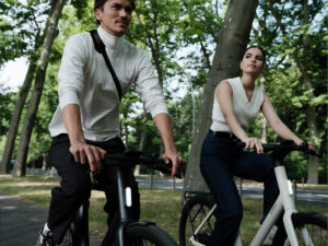 Cowboy erhält renommierte B Corp-Zertifizierung und bringt ‚Circular‘ E-Bikes zurück