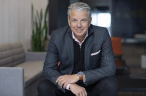 Hikmet Ersek Sonderberater für die globale Expansion von waterdrop