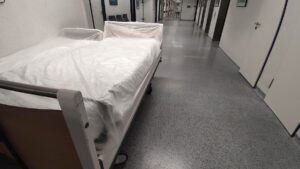 Kassenärzte fordern drastische Reduzierung der Klinik-OPs