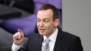 Verkehrsminister kritisiert Vorgänger