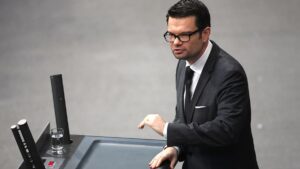Justizminister sieht liberale Demokratien weltweit unter Druck