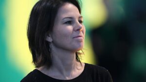 Baerbock verlangt Ende der Kämpfe im Sudan