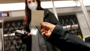 Bundestag gibt grünes Licht für 49-Euro-Ticket