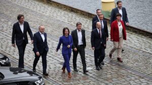 Umfrage: Mehrheit glaubt an Bestehen der Ampel bis 2025