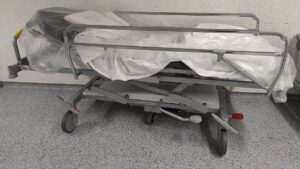 Lauterbach erwartet "kein Krankenhaussterben im großen Stil"