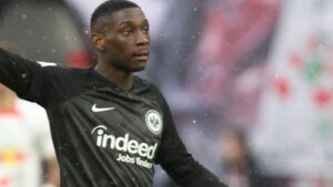 DFB-Pokal: Frankfurt schlägt Stuttgart im Halbfinale