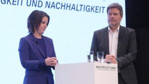 Wahlforscher sieht Grüne auf "abschüssiger Bahn"