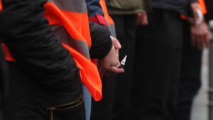 Bildungsministerin will "Letzte Generation" nicht an Schulen