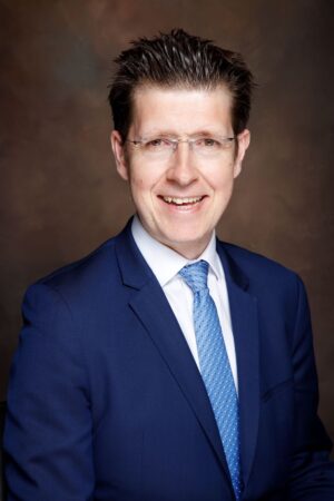 Politische Unsicherheit in Frankreich führt zu niedrigeren PMIs im Euroraum