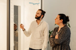 Xayn präsentiert Such- und Empfehlungs-KI Xaynia