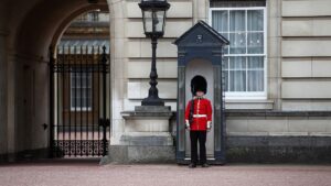 Mann nach Zwischenfall vor Buckingham Palace verhaftet