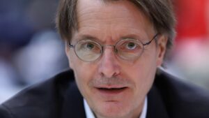 Lauterbach beklagt sinkendes Vertrauen in Wissenschaft und Behörden