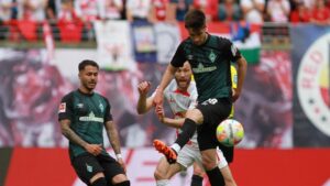 1. Bundesliga: Leipzig dreht Spiel gegen Bremen