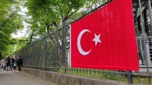 Hardt kritisiert Abstimmungsverhalten vieler Türken in Deutschland