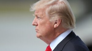 Trump nach eigenen Angaben angeklagt