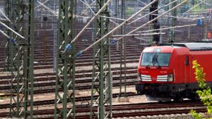 Bund will Bahnchaos mit Maßnahmenpaket beseitigen