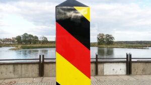 Rhein verlangt "Ende der offenen Grenzen" in Deutschland