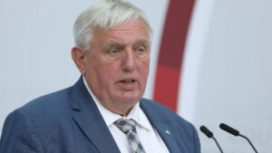 Laumann glaubt an Einigung bei Klinikreform