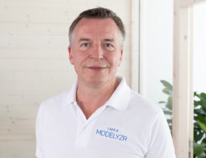 MODELYZR in Asien ausgerollt