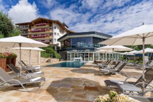 HELDenhafte Luxus-Suiten für das „Mehr“ im Urlaub