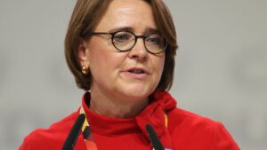 Frauen-Union ruft Ampel zur Streichung der Steuerklasse 5 auf