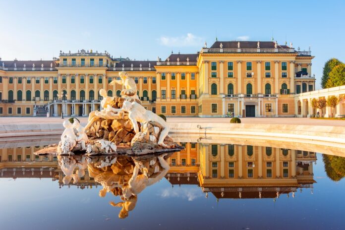 Schlosspark Schönbrunn / QUALITY HOTEL VIENNA