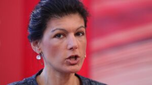 Wagenknecht spricht sich für Zwei-Staaten-Lösung im Nahen Osten aus