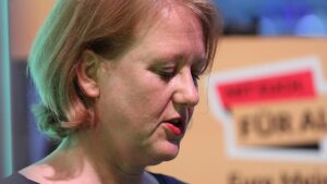 Unternehmenssteuersenkungen: Paus weist Erpressungsvorwürfe zurück