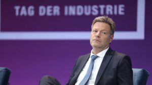 FDP fordert von Habeck "Offensivplan für Wettbewerbsfähigkeit"