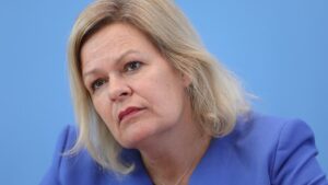 Faeser will Angehörige von "Clans" kollektiv abschieben
