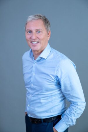 Hi Inov führt eine 1,8-Millionen-Euro-Finanzierungsrunde für das französische LegalTech-Unternehmen Dipeeo an