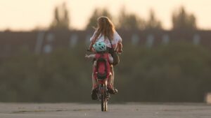 Lang befürchtet höhere Ausgaben für Kindergrundsicherung