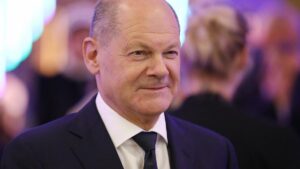 Hofreiter schickte Mail versehentlich an falschen Olaf Scholz