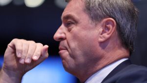 Söder besteht auf "Integrationsgrenze"