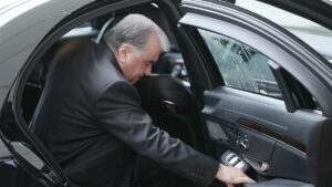 Staatschefs aus Zentralasien in Berlin – Eierwurf auf Rahmon