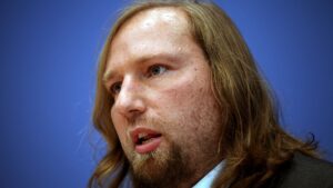 Hofreiter spricht sich gegen AfD-Mitglieder im Staatsdienst aus