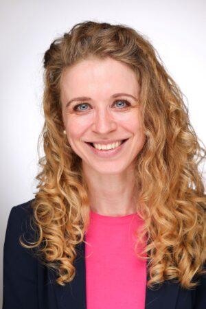 Perfektes Match gegen den IT-Fachkräftemangel: Quereinsteigende und KI