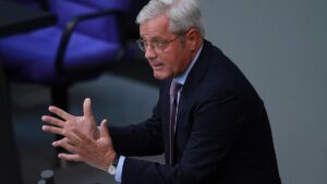 Röttgen pocht auf Überdenken der deutschen Iran-Politik