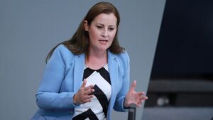 Wissler fordert von Wagenknecht-Gruppe Abgabe von Mandaten