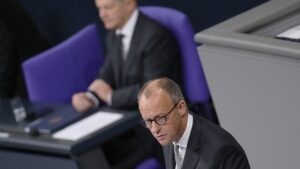 Scholz schreibt Brief an Merz – und bittet um Hilfe