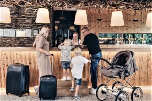 Vom Bett in die Gondel – von der Piste in den Pool