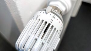 Netzagentur ruft Bürger zum sparsamen Heizen auf